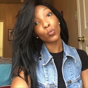 Meet your Posher, Inayah